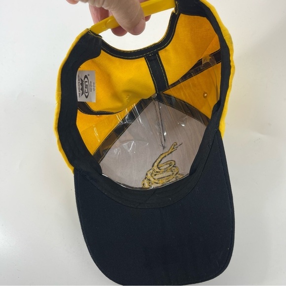 NWT Don’t tread on me Graphic Cap - Picture 3 of 5